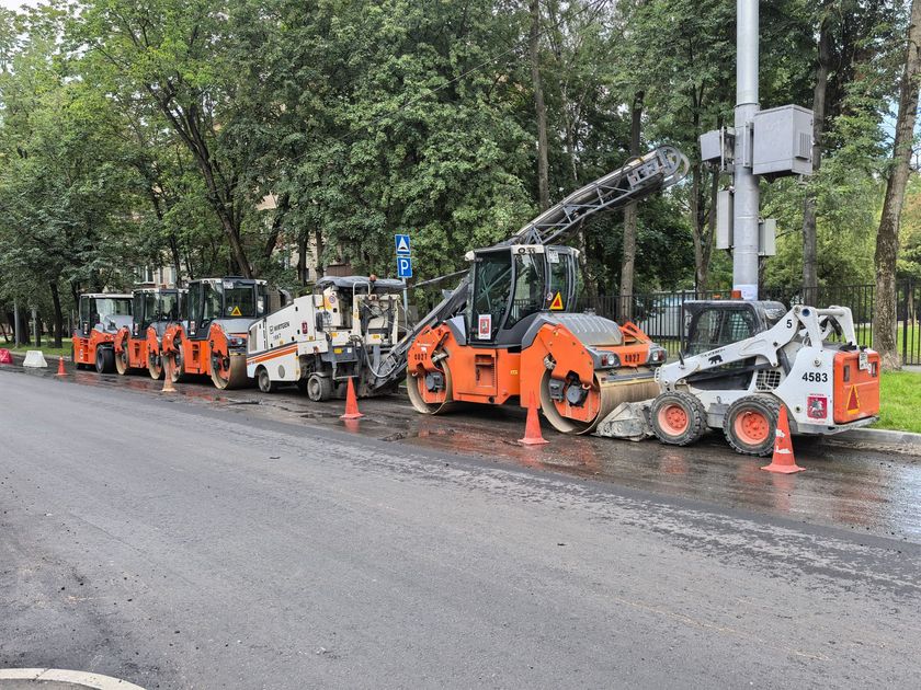 Autoridades dialogan con vecinos sobre la crisis vial en Naranjito