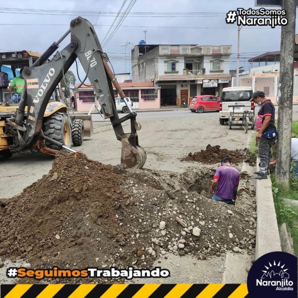 Instalan guías en solares vacíos antes de asfaltar calles de Naranjito