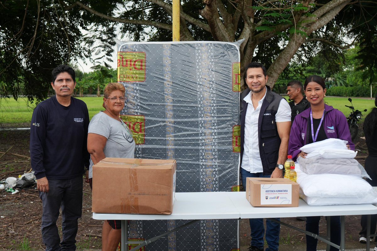 Alcaldía de Naranjito entrega ayuda a familias afectadas por lluvias en La Unión