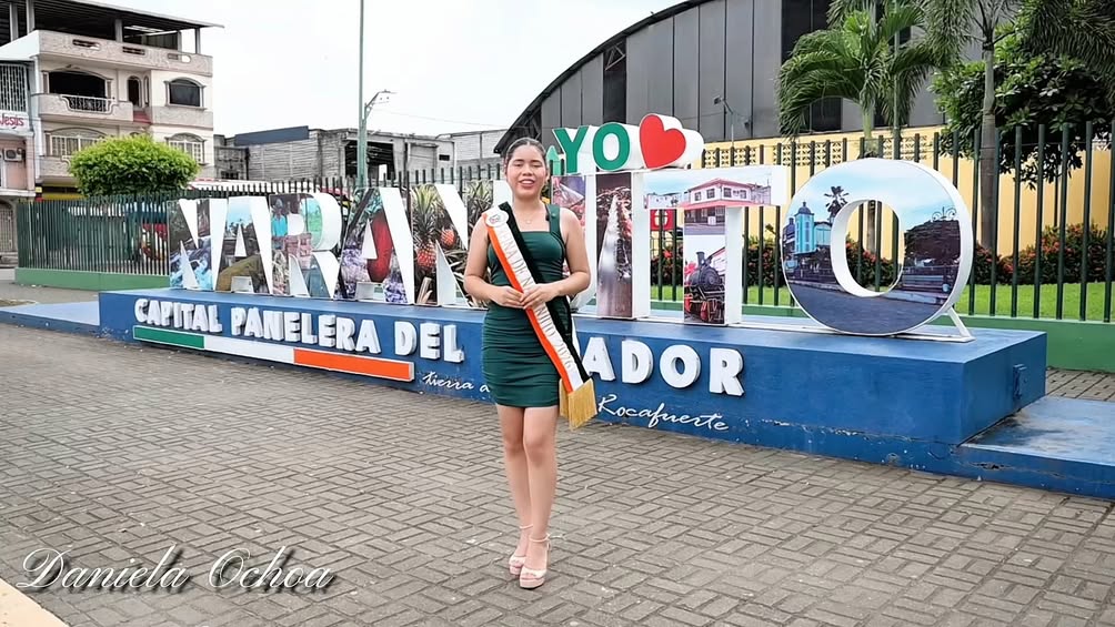 Daniela Ochoa representa a Naranjito en Reinas del Guayas