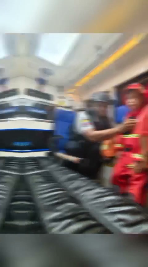 Bomberos de Naranjito celebran cumpleaños del pequeño Said Abdiel