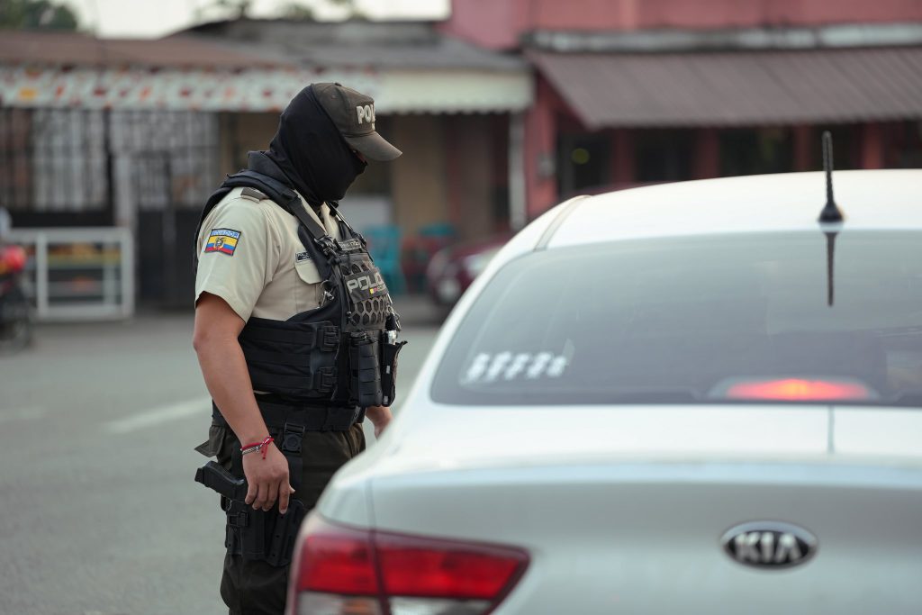 Policía intensifica operativos en Naranjito para proteger el comercio